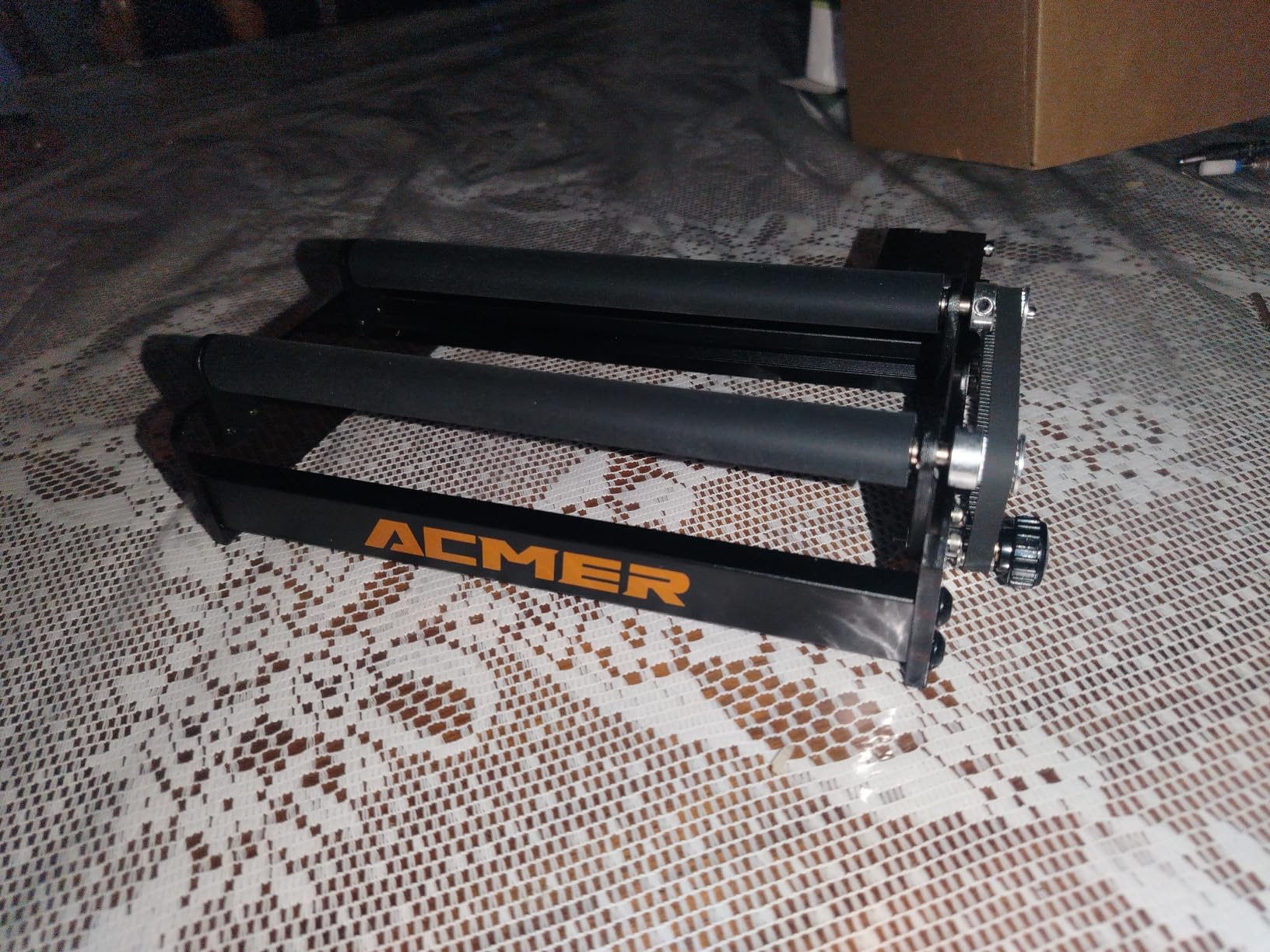 ACMER M4 Laser Rotary Roller, 360° Y-Axis Rotary Attachment for Laser Engraver, 3–150mm Adjustable Engraving Space, for Cylindrical Objects, Rings, Compatible with Most Laser Engravers customer photo 2