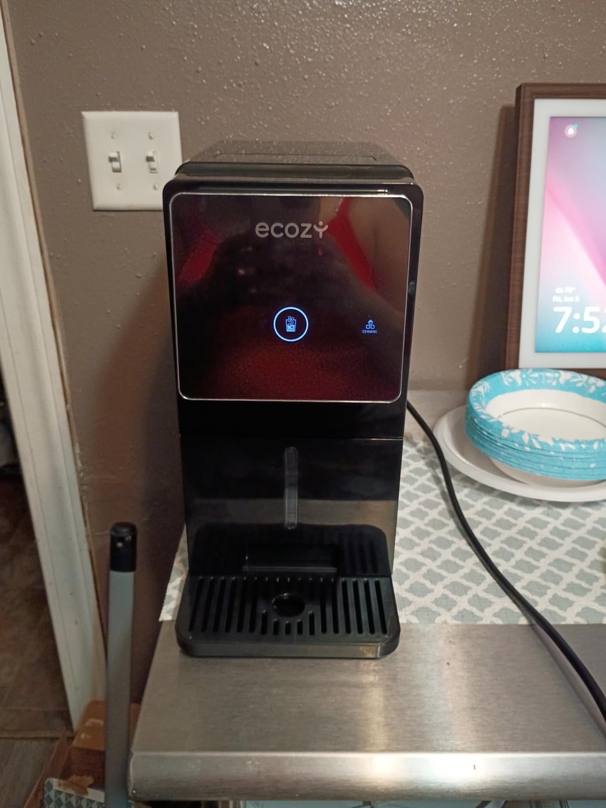 ecozy Nugget Ice Makers Countertop Dispenser, 40lbs Per Day, Touch-Free Ice customer photo 1