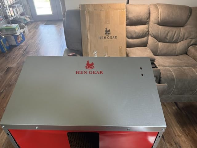 HenGear Nesting Boxes for Chickens, Roll Away Laying Boxes, Nest Box, Large customer photo 2
