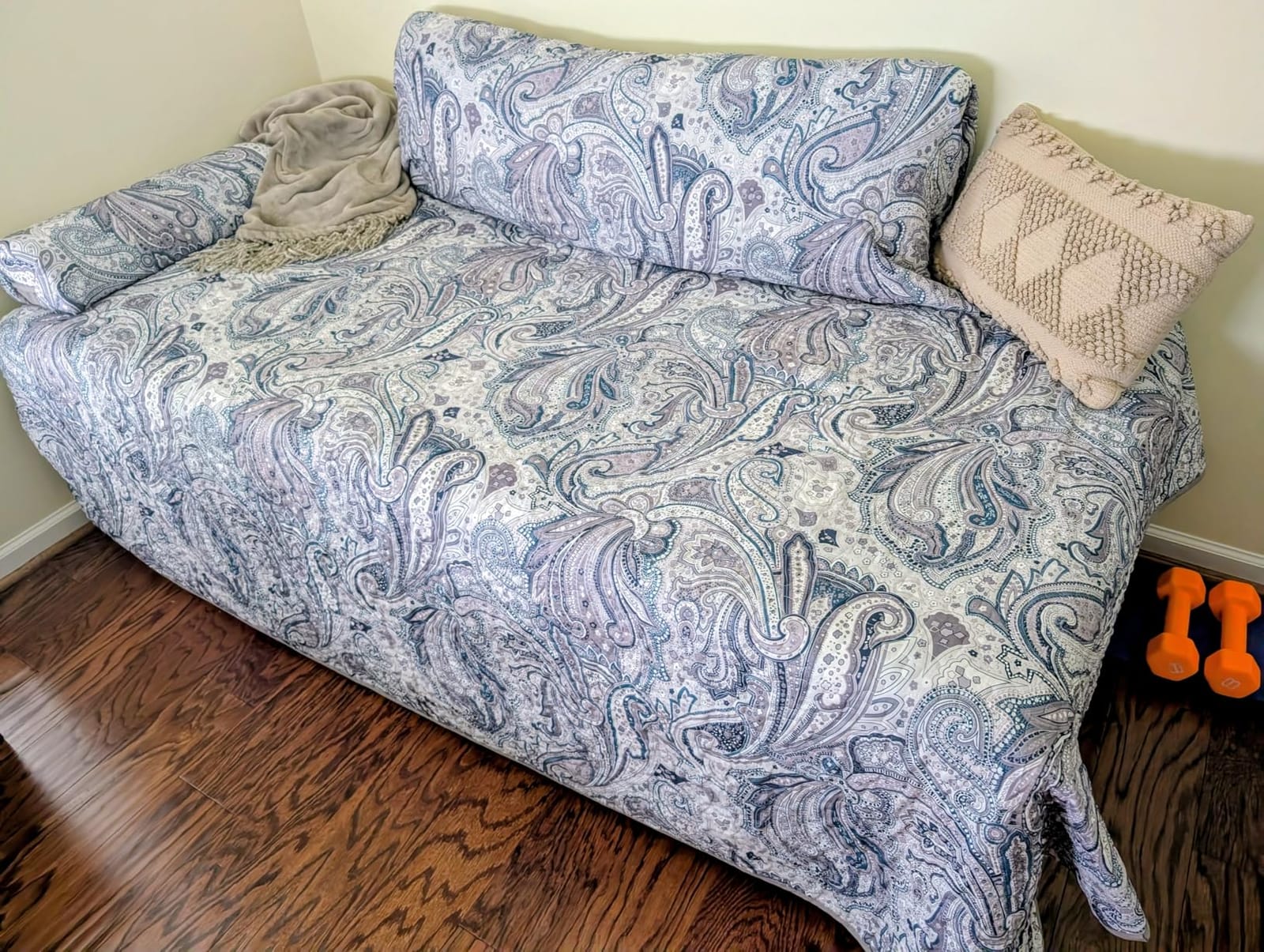 GAESTE Queen 12 Inch Hybrid Cooling Mattress, Medium Plush Feel customer photo 1