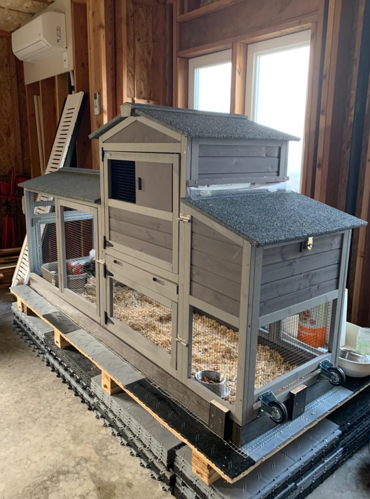 Aivituvin 83in Chicken Coop Mobile Hen House Outdoor Wooden Poultry Cage with Wheels Nesting Box Run for 4-6 Chickens Red customer photo 2