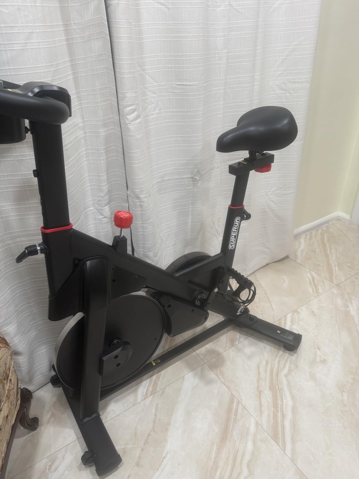 Indoor Cycling Bike - 32-Level Magnetic Resistance Stationary Exercise Bike with Adjustable Seat & Handlebars, Silent Belt Drive for Home Cardio (Fits Users 5'1