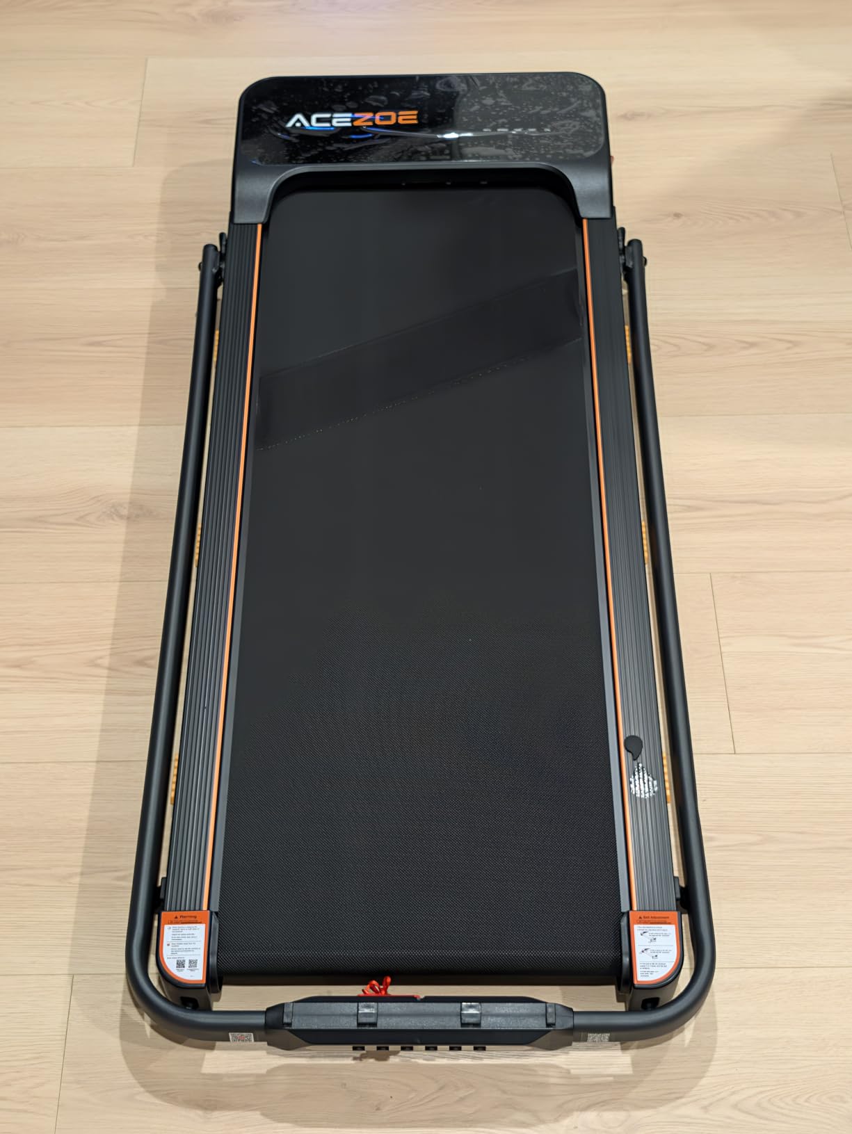 Folding Treadmill with 15% AUTO Incline and Handle Bar for Home Exercise customer photo 2